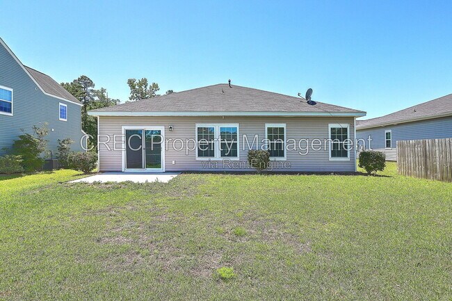 Building Photo - 9657 Spencer Woods Rd