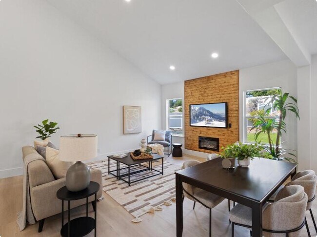 Building Photo - 636 N 1280 E