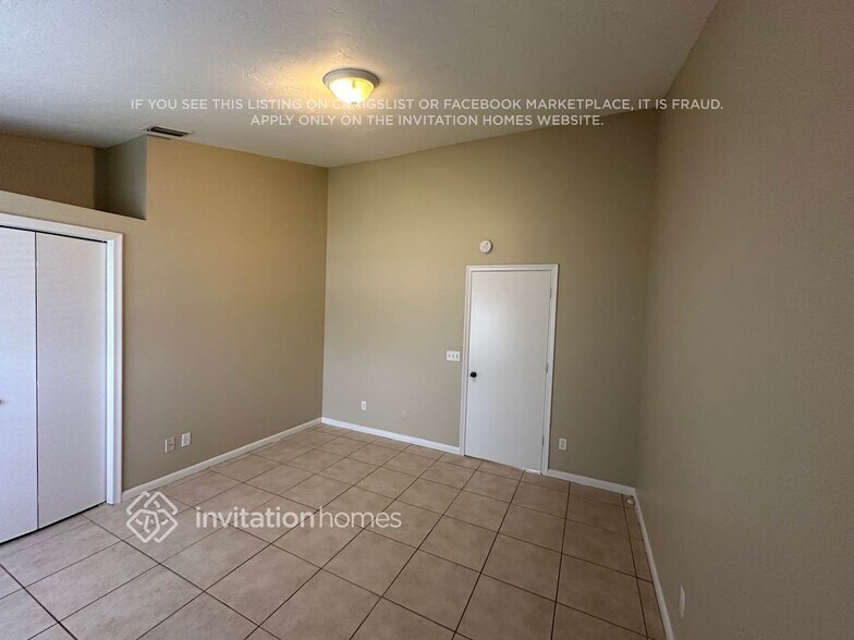 Building Photo - 13646 Brightstone St