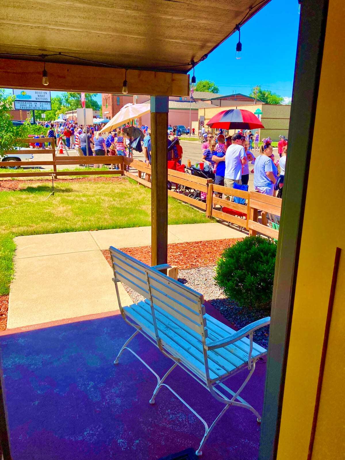 Building Photo - 301 4th St