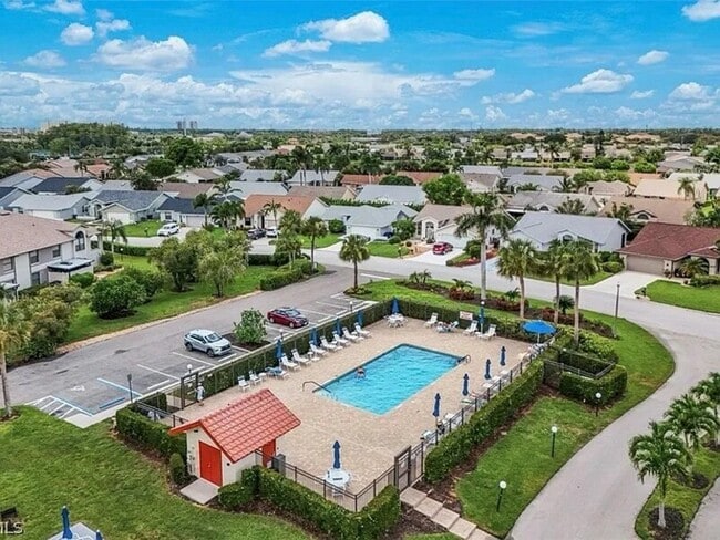 Building Photo - 13100 Brookshire Lake Blvd