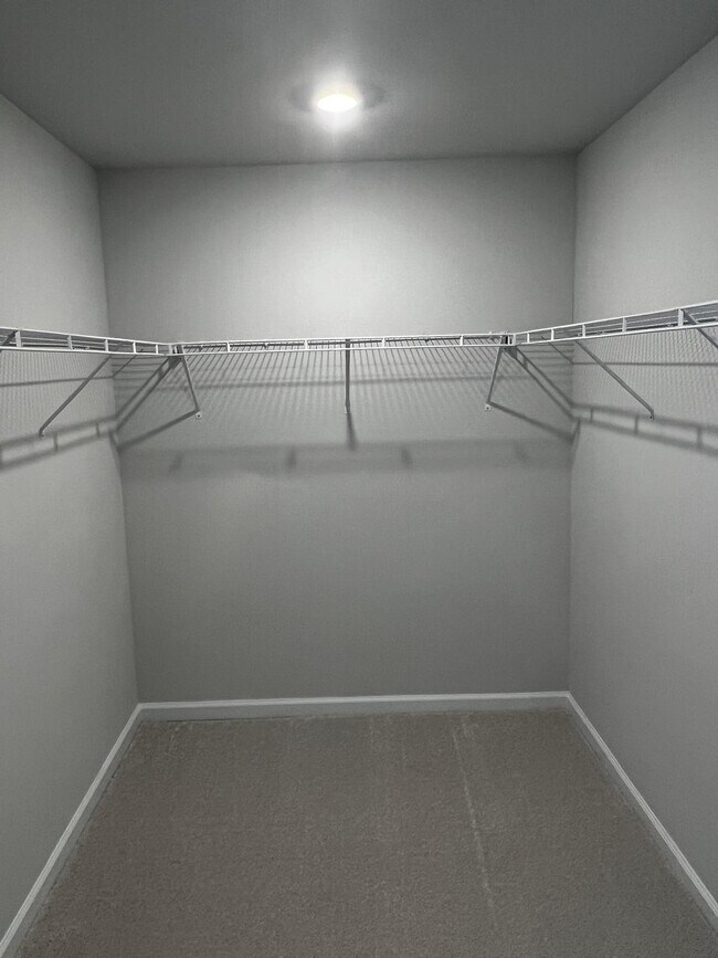 Building Photo - 4941 Arkose Dr