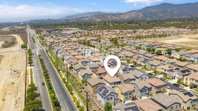 Building Photo - 1604 Armijo Pl