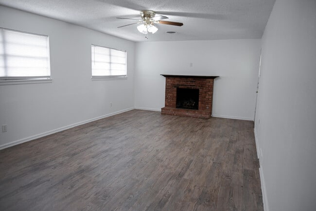 Building Photo - 4412 29th St