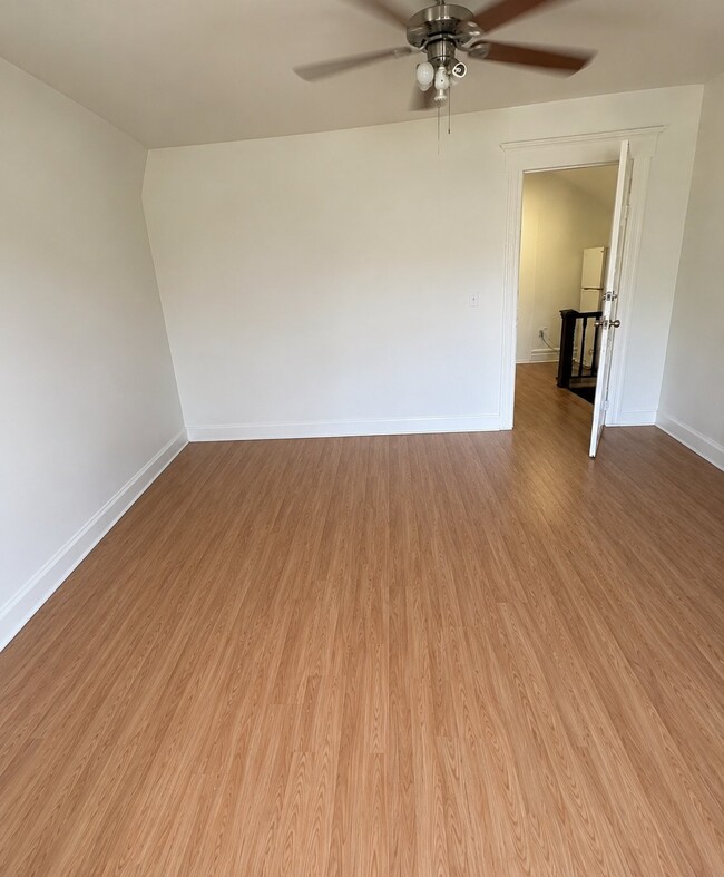 Building Photo - 148 Delavan Ave