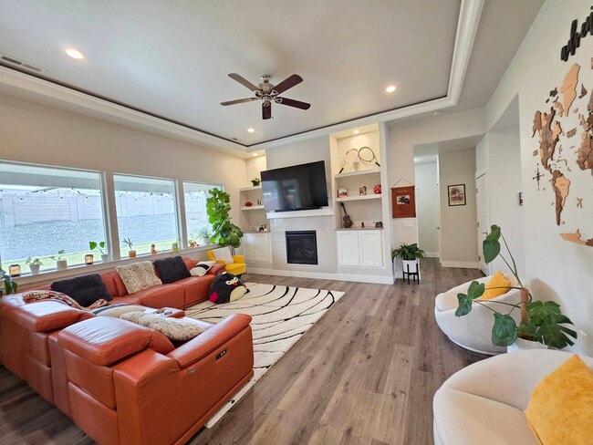 Building Photo - 7015 W 32nd Ave