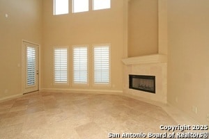 Building Photo - 18926 Las Vistas