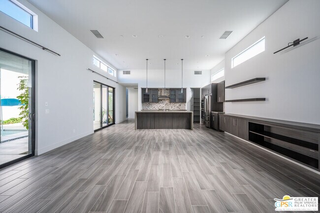 Building Photo - 2759 Mystic Mountain View