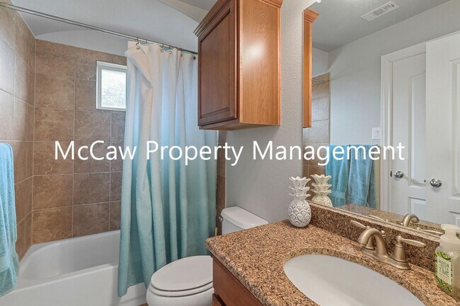 Building Photo - Beautiful 3/3/2 in Lewisville!