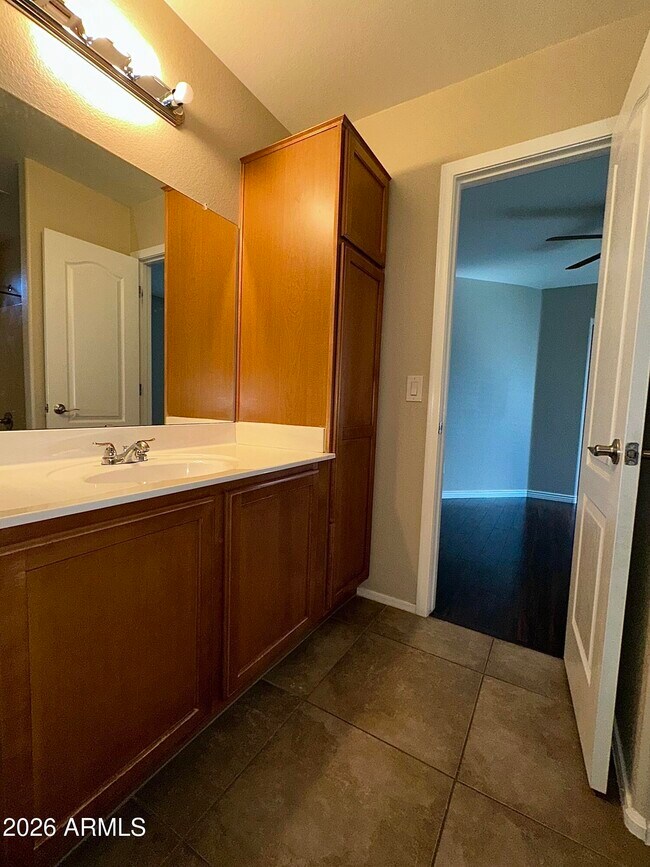 Building Photo - 4388 E Selena Dr