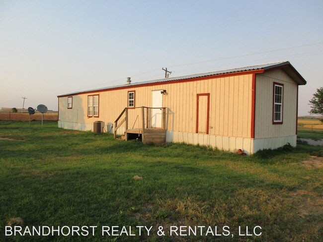 Building Photo - 2 br, 1 bath House - 10851 N. 2440 Rd Weat...