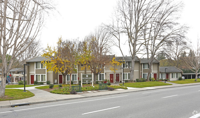 Primary Photo - San Veron Park