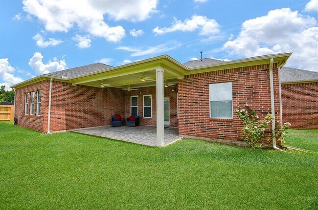 Building Photo - 7706 Bayou Green Ln