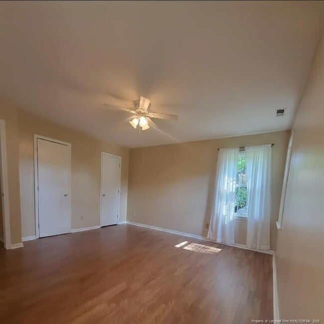 Building Photo - 7281 Pebblebrook Dr