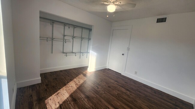 Building Photo - 517 Dotterel Rd