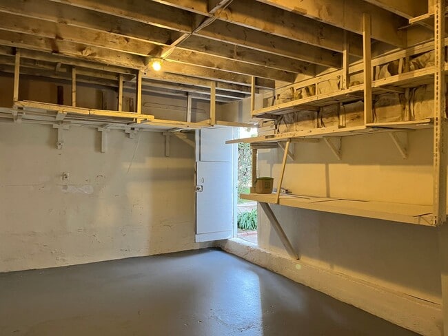 Building Photo - 3310 31st St