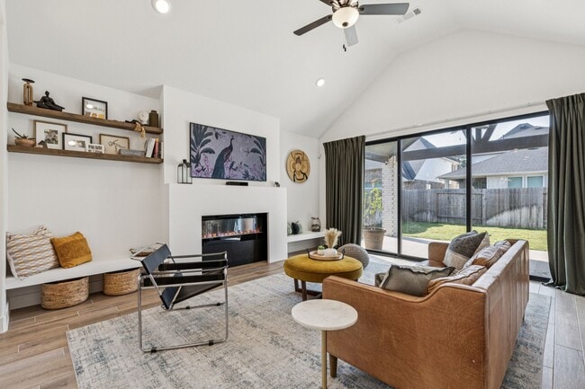 Building Photo - 9311 Blackwell Orchard Ln