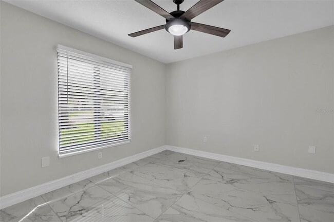 Building Photo - 4520 Pine Hollow Dr