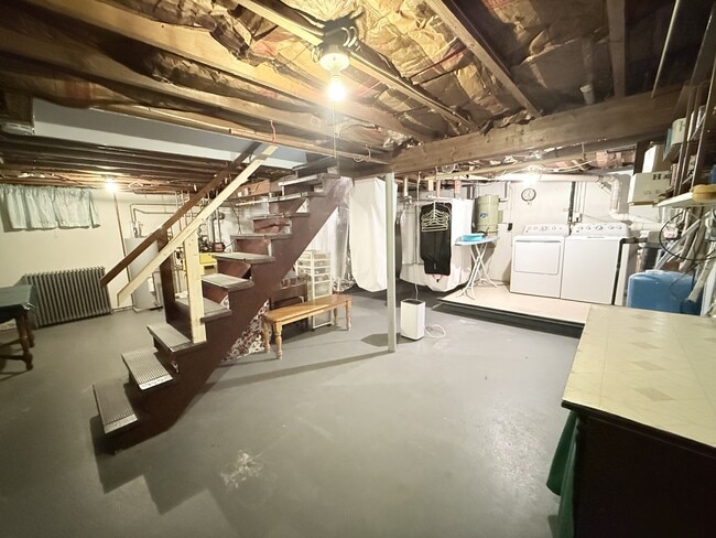 Building Photo - 29 Starlight Dr