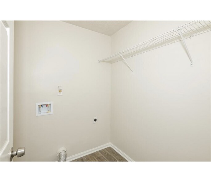 Building Photo - 1195 Kibbe Cir