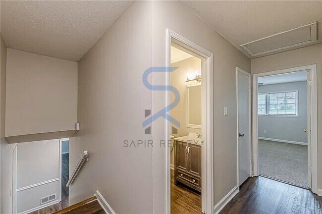 Building Photo - LIMITED-TIME OFFER! Apply today with NO APPLICATION FEE! Terms apply. Call (678) 487-7896, Option...