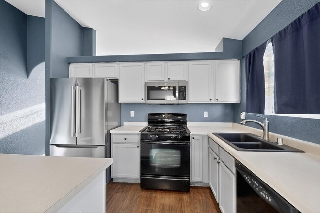 Building Photo - 3212 Ocate Meadows Ct NE