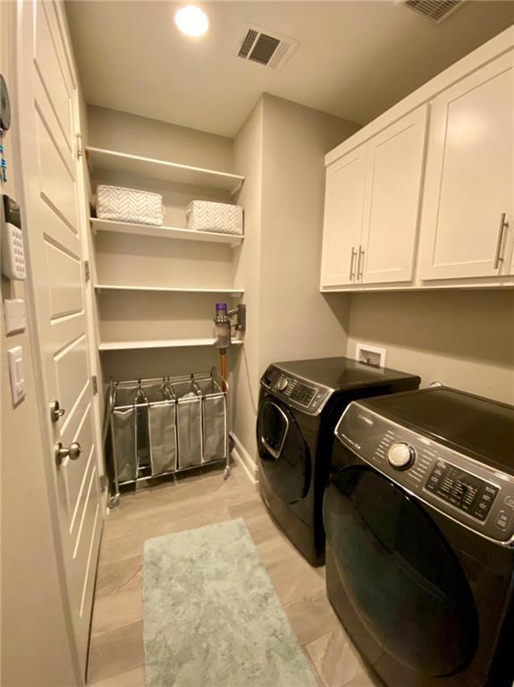 Building Photo - 402 Parkwest Cove