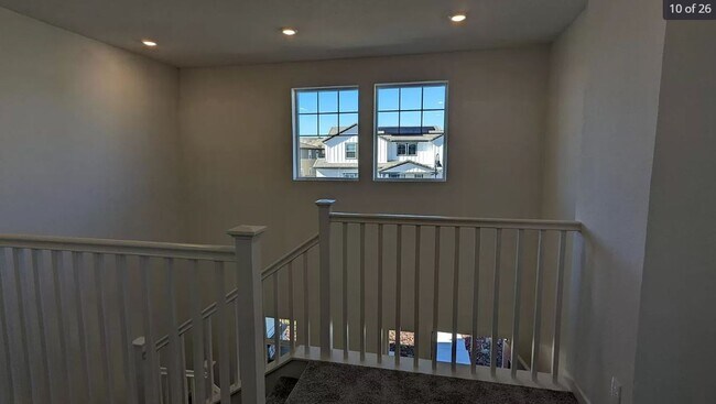 Building Photo - 2468 Lake Club Dr