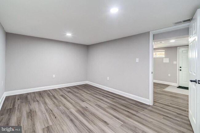 Building Photo - 1902 Good Hope Ct SE