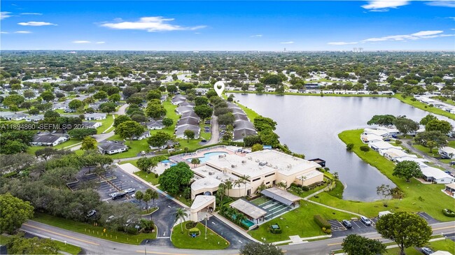 Building Photo - 8631 NW 12th St