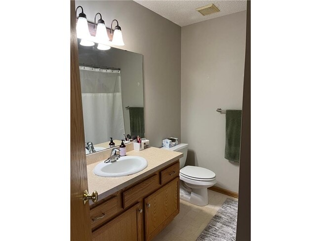 Building Photo - 1585 Serenity Ln