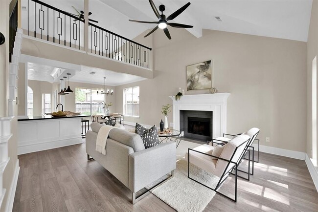 Building Photo - 14410 Cypress Falls Dr