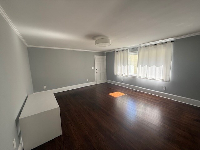 Building Photo - 2123 Thurmond Pl