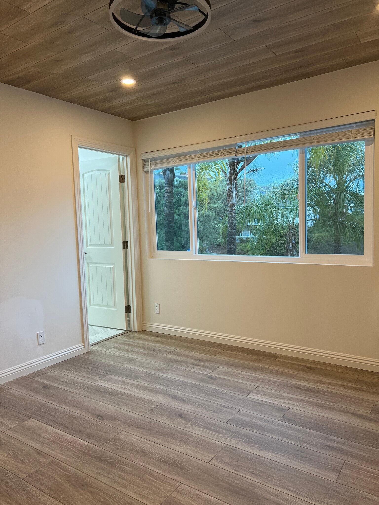 Building Photo - 33751 El Encanto Ave