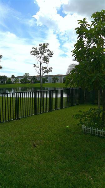 Building Photo - 1110 Azul Ct