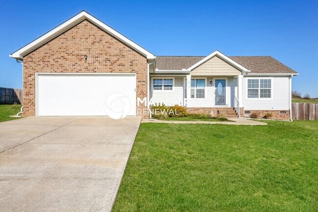 Primary Photo - 3 Bedroom Pet-Friendly Home in Spring Hill...