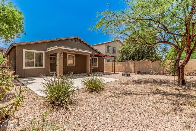 Building Photo - 298 E Diamond Trail