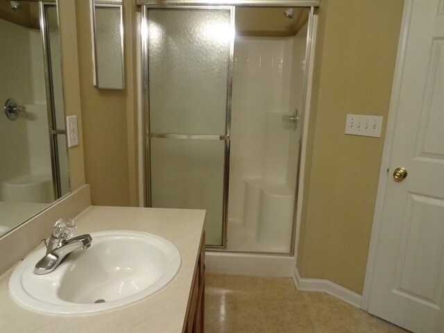 Building Photo - 2737 Taylor Hill Dr