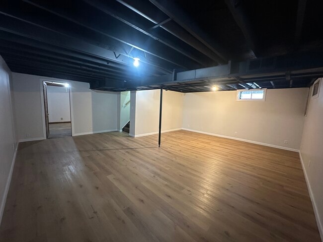 Building Photo - 712 Geyer Ave