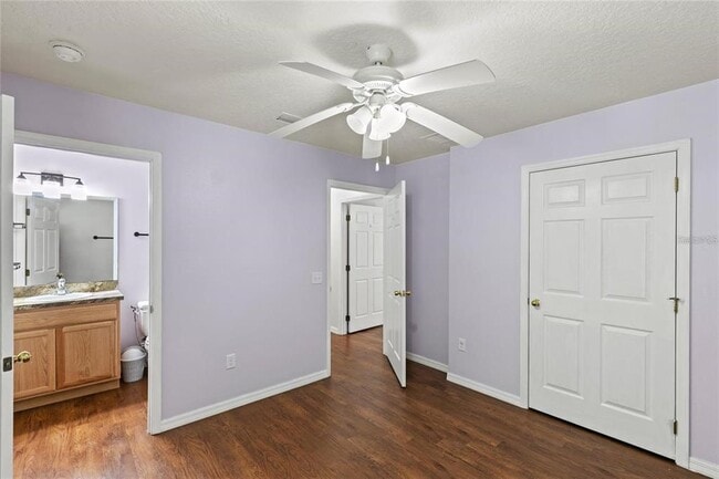 Building Photo - 206 E Catawba St