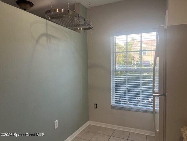 Building Photo - 507 Steeplechase Ln