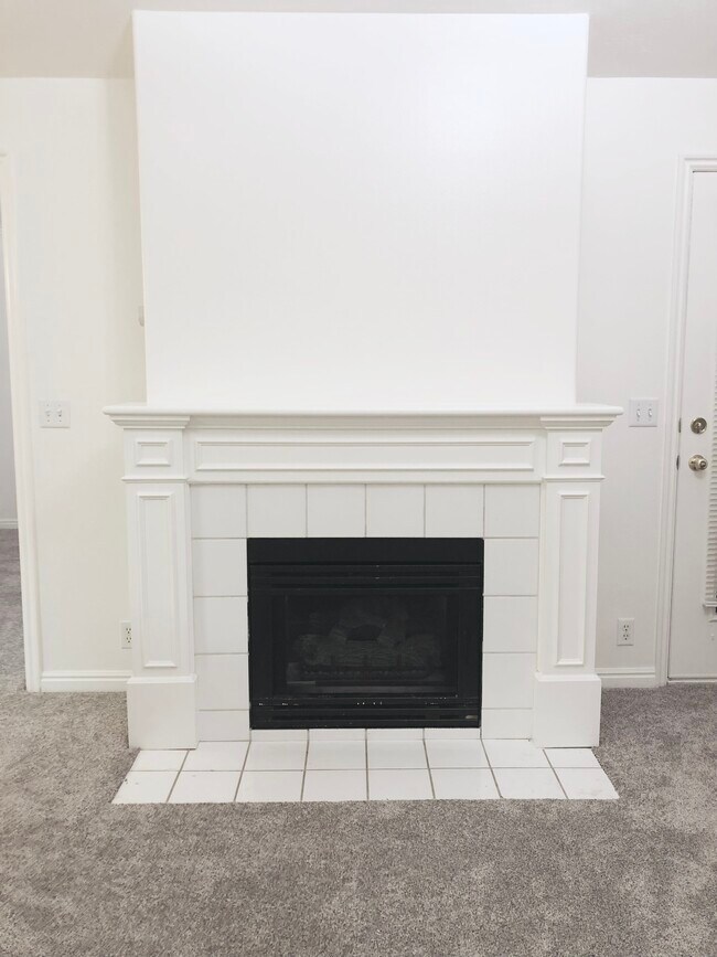 Building Photo - 86 N Garden Park Dr