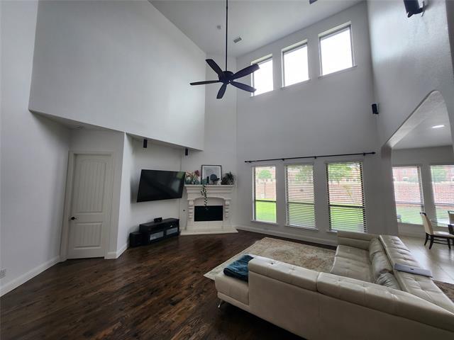 Building Photo - 10647 Kingsford Ln