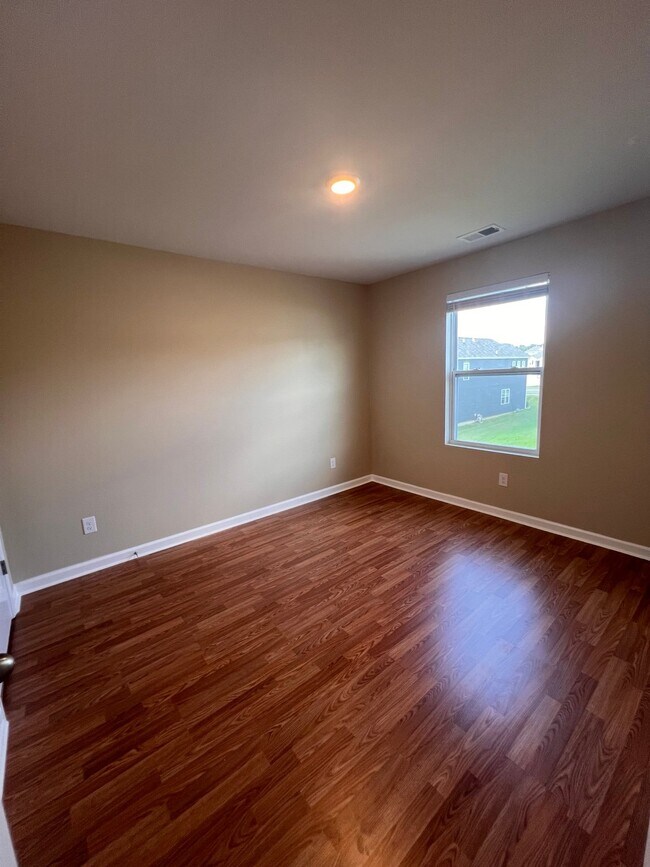 Building Photo - 1510 Ashgrove Pl