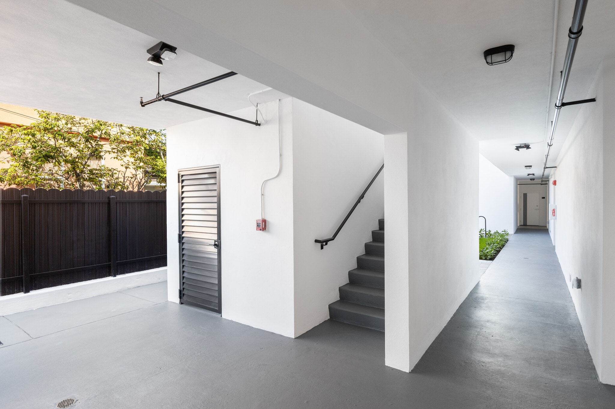 Building Photo - 1547 NW 2nd St