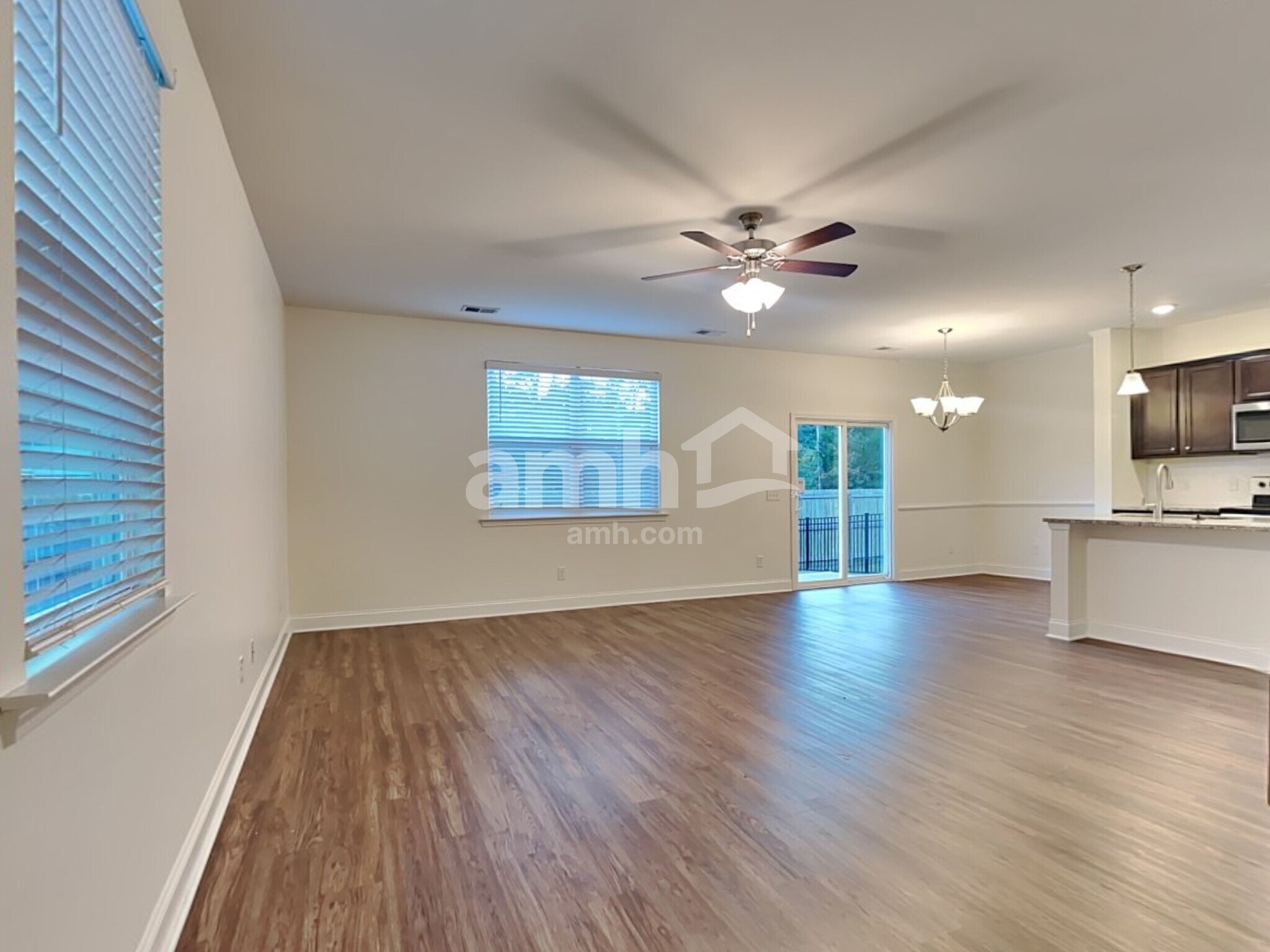 Building Photo - 1830 Produce Ln