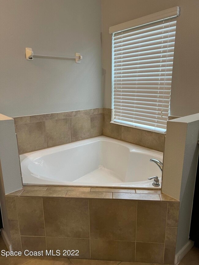 Building Photo - 5345 Brilliance Cir