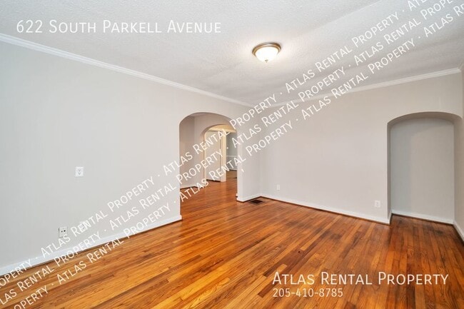 Building Photo - 622 S Parkell Ave