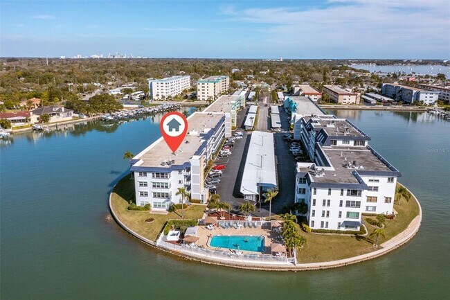 Building Photo - 5955 30th Ave S