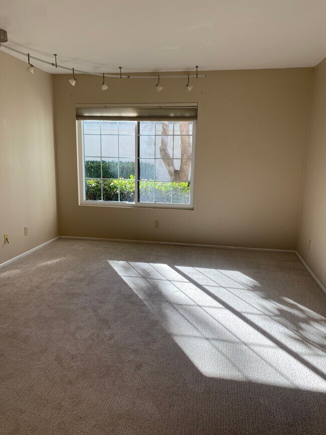 Building Photo - 3538 Seahorn Cir